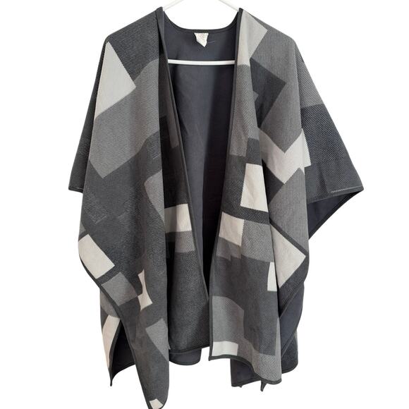 Woolrich Sweaters - Woolrich Wrap Shawl Cape Womens One Size Gray Fleece Reversible Cozy Warm Poncho